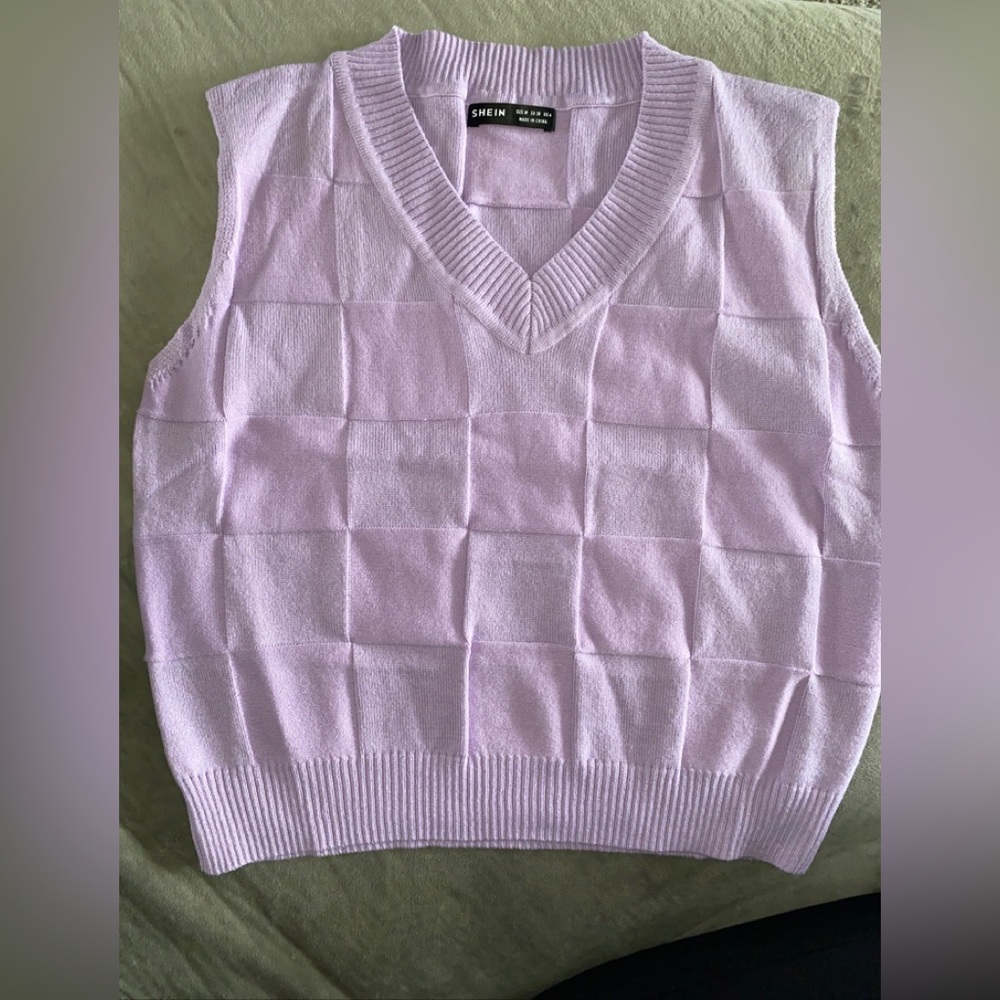 Purple lilac cropped sweater vest by Shein New size 6